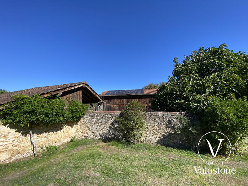 Maison - 246 m² - 6 pièces