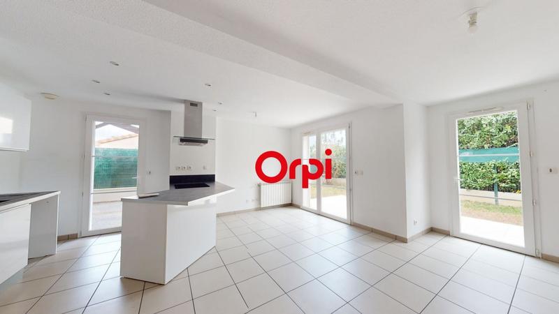 Maison - 102 m² - 5 pièces