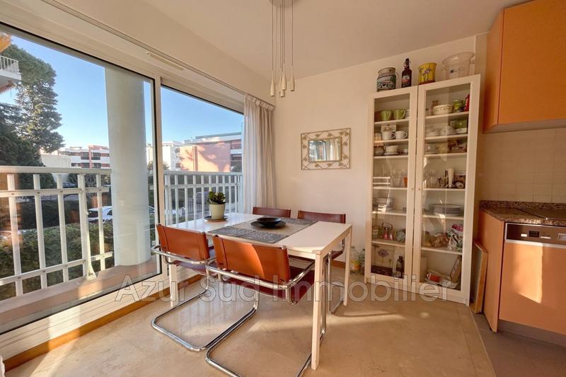 Appartement - 79 m² - 3 pièces