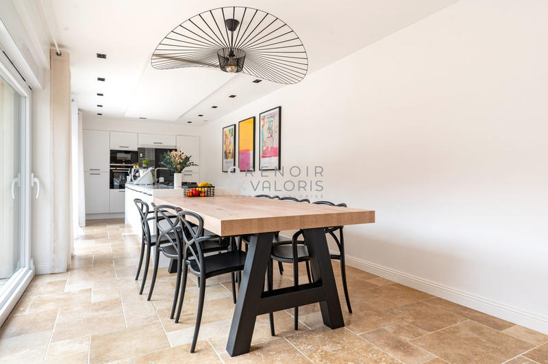 Maison - 157 m² - 5 pièces