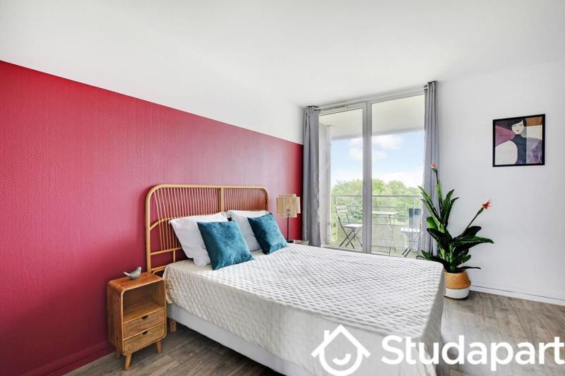 Chambre - 10 m² - 1 pièce