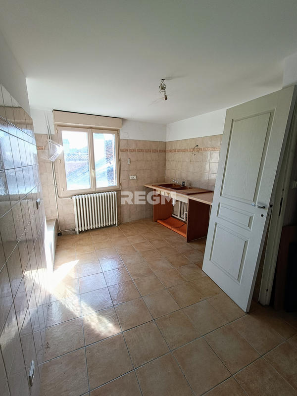 Appartement - 91 m² - 3 pièces