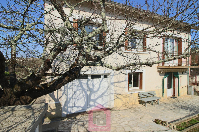 Maison - 127 m² - 6 pièces