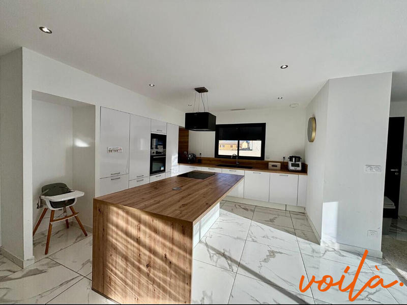 Maison - 118 m² - 4 pièces