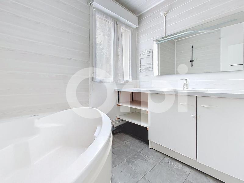 Maison - 75 m² - 4 pièces