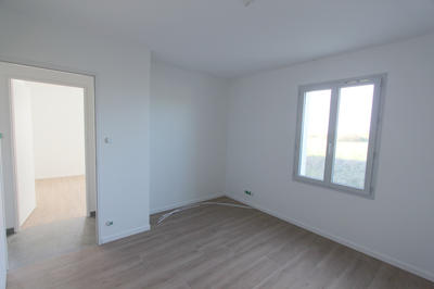 Maison - 121 m² - 5 pièces