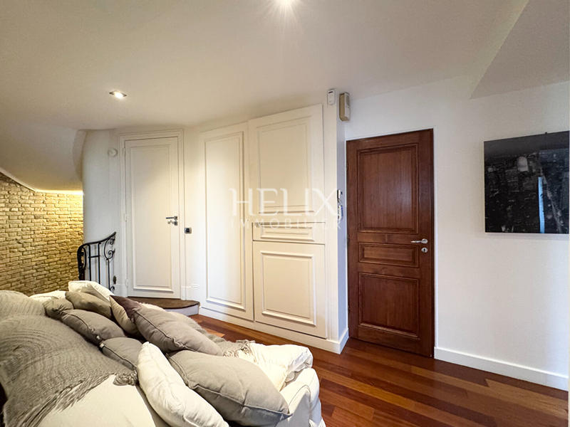 Appartement - 130 m² - 4 pièces