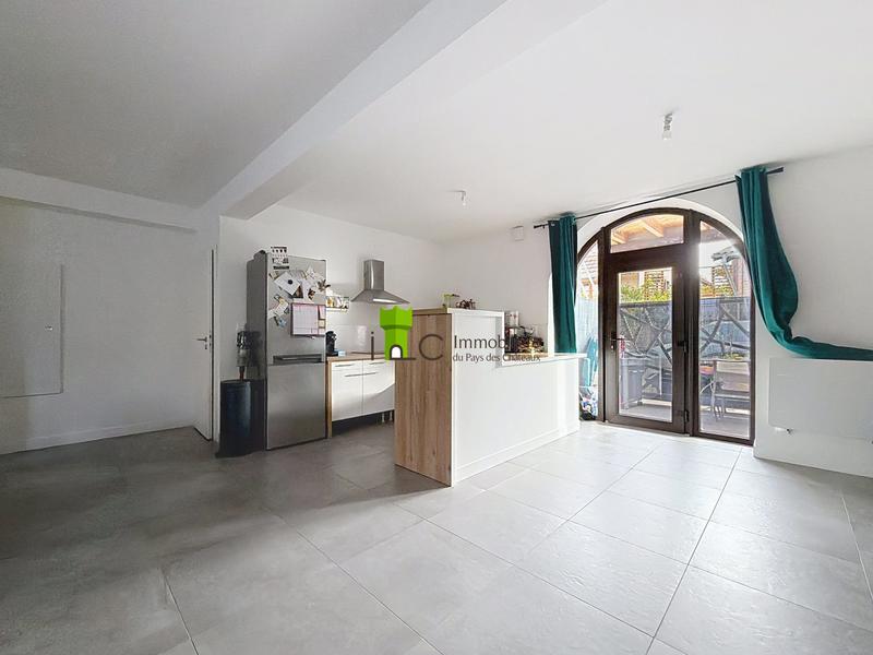 Appartement - 93 m² - 3 pièces