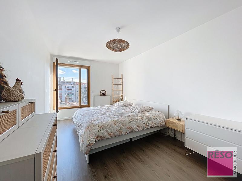 Appartement - 88 m² - 4 pièces