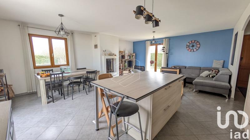 Maison - 99 m² - 6 pièces
