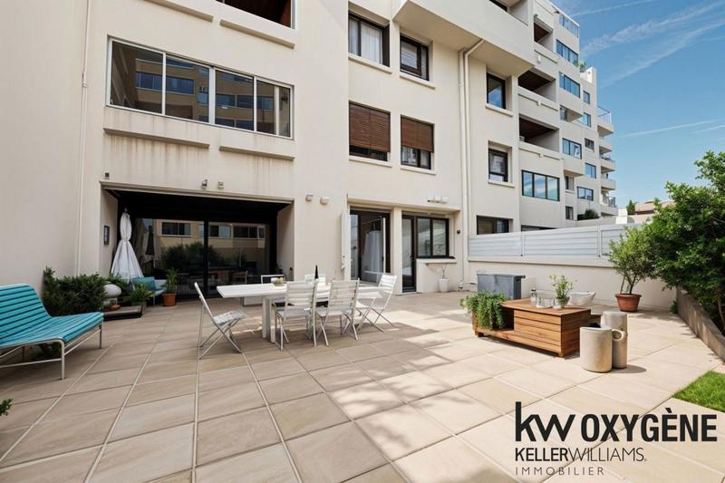 Appartement - 105 m² - 4 pièces