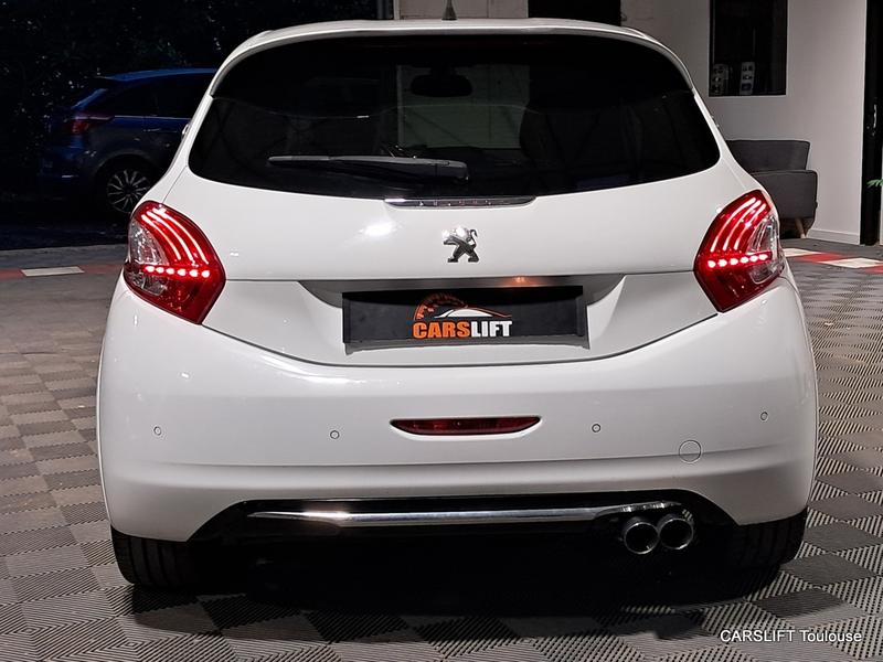 Peugeot 208 Gti 200Cv Historique complet