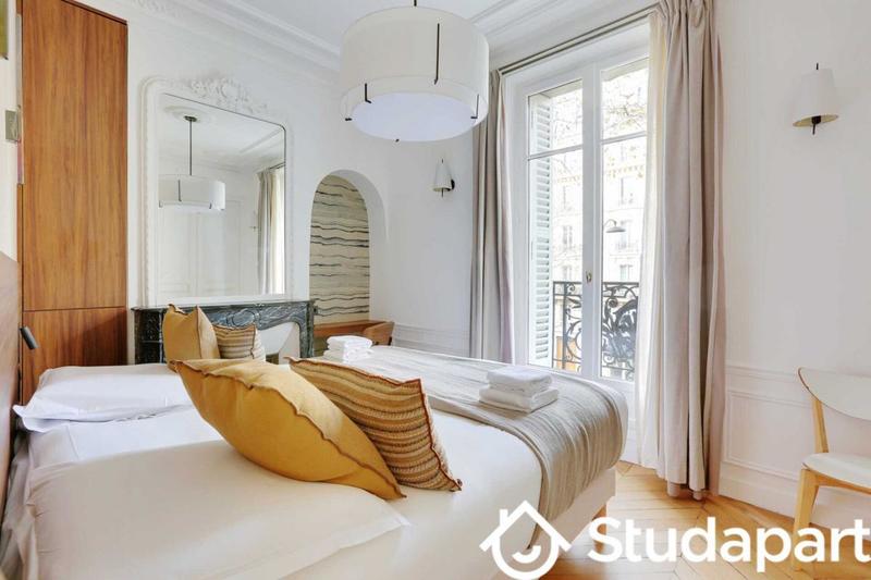 Appartement - 142 m² - 4 pièces