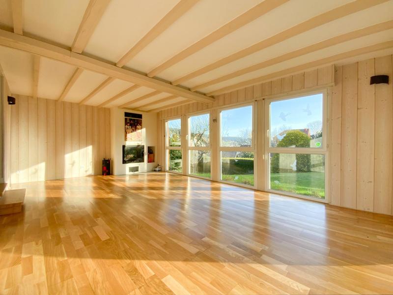 Maison - 179 m² - 9 pièces