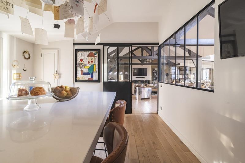 Appartement ancien - 290 m² - 7 pièces