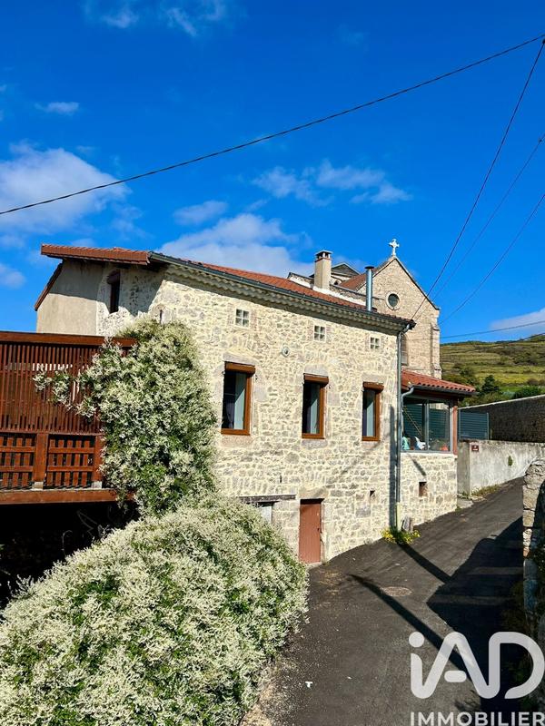 Maison - 120 m² - 6 pièces