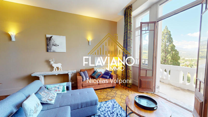 Appartement - 92 m² - 4 pièces