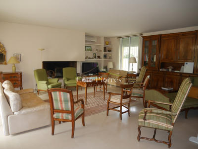 Villa - 230 m² - 7 pièces