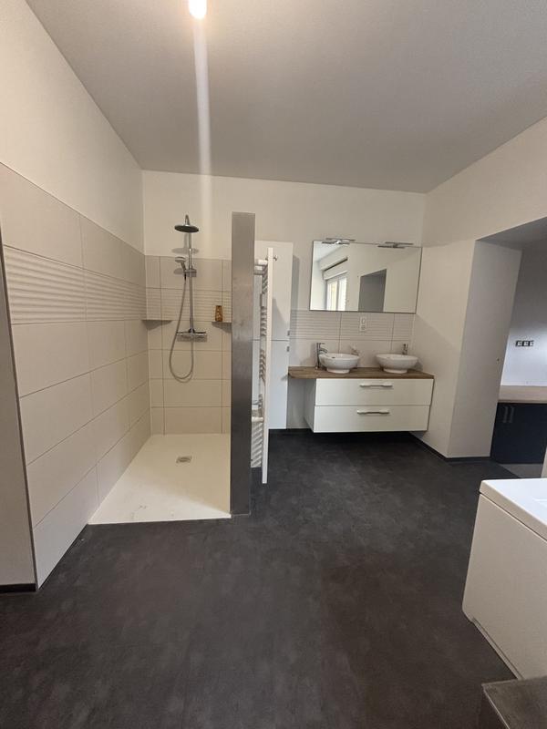 Maison - 168 m² - 6 pièces