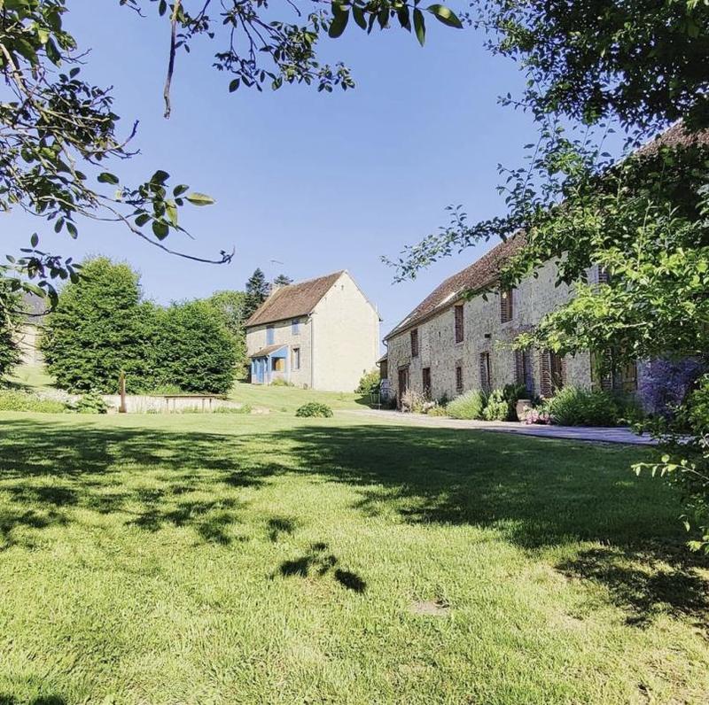 Maison de campagne - 245 m² - 11 pièces