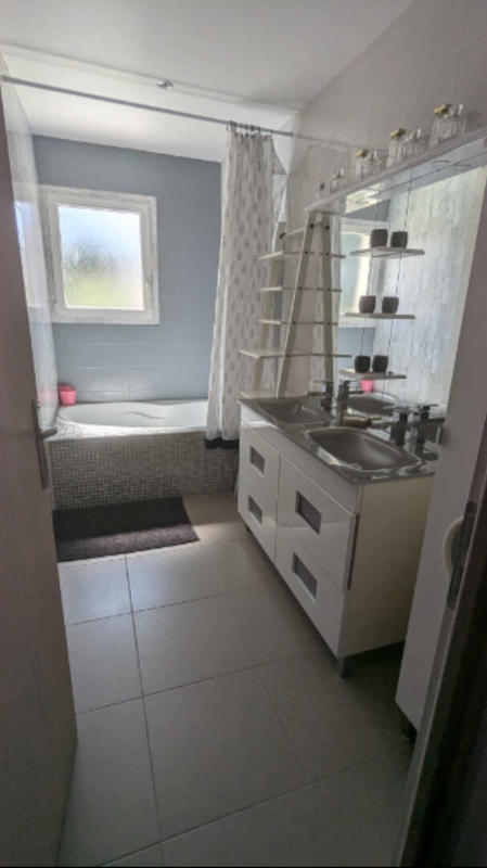 Maison - 101 m² - 4 pièces