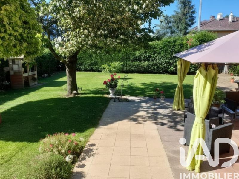 Maison - 122 m² - 6 pièces