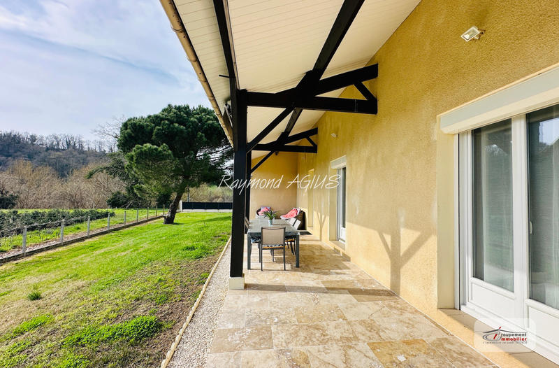 Maison - 142 m² - 6 pièces