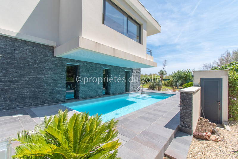 Maison - 195 m² - 6 pièces