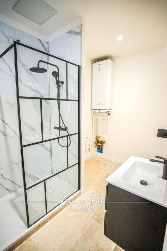 Appartement - 72 m² - 3 pièces