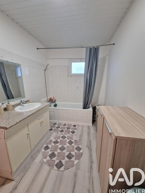 Maison - 191 m² - 7 pièces