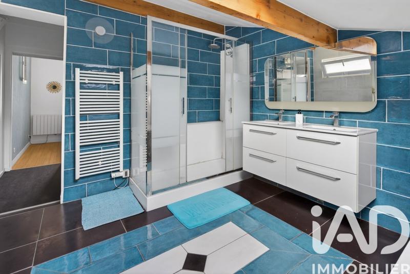 Maison - 150 m² - 7 pièces