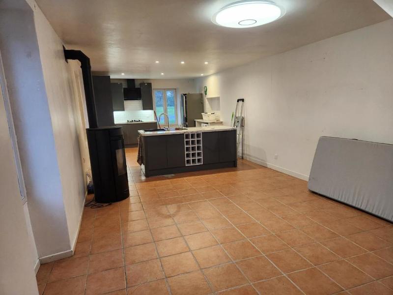 Propriété - 139 m² - 4 pièces