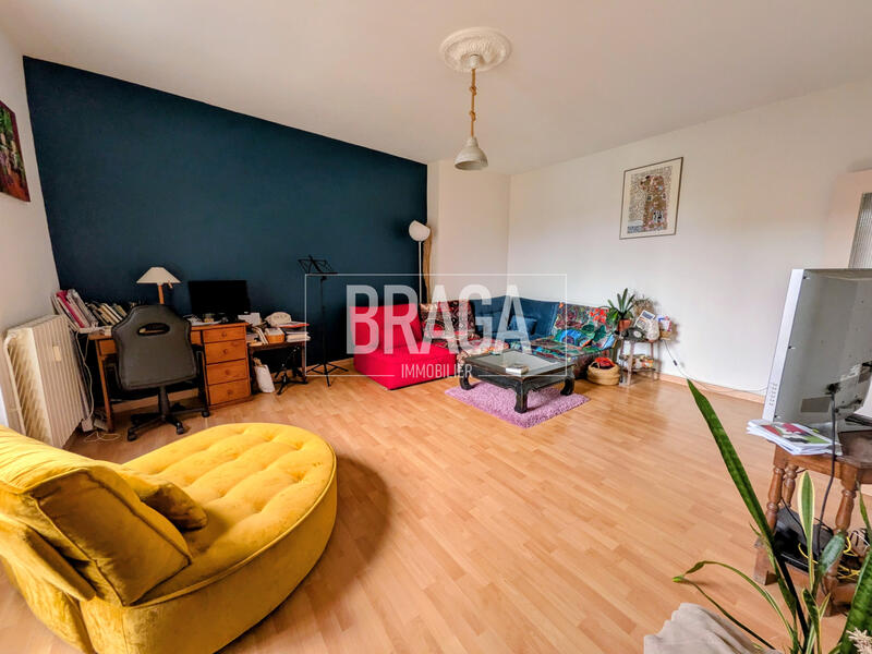 Appartement - 81 m² - 4 pièces