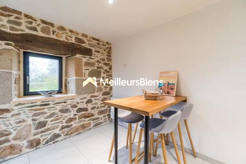 Manoir - 110 m² - 8 pièces