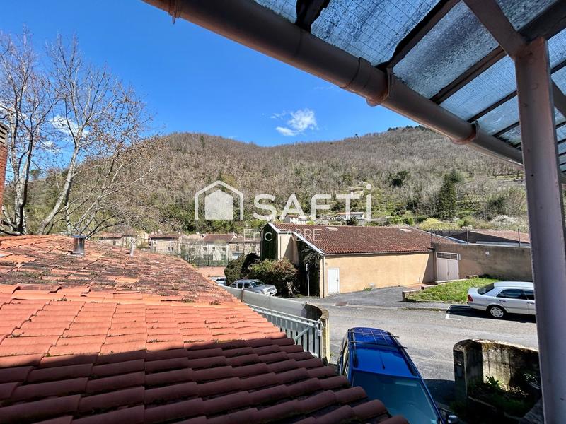 Maison - 162 m² - 7 pièces