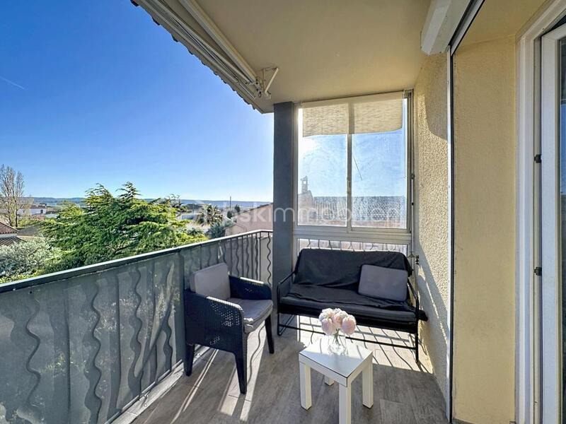 Appartement - 70 m² - 3 pièces