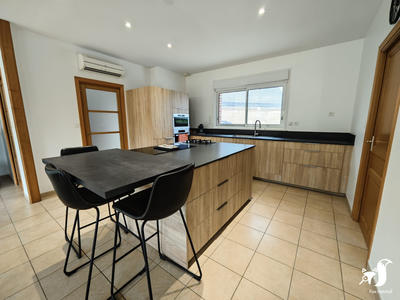 Maison - 127 m² - 6 pièces