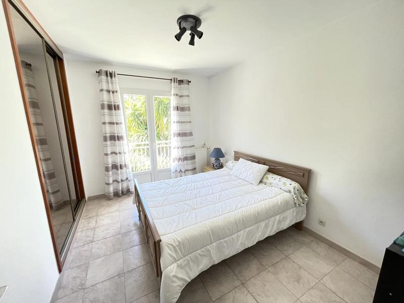 Villa - 200 m² - 7 pièces