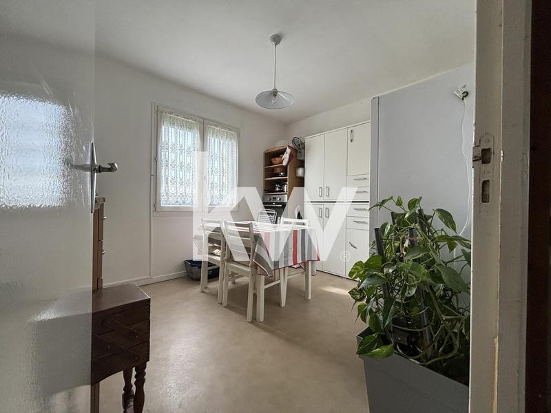 Maison - 150 m² - 8 pièces