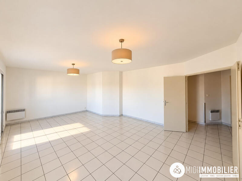 Appartement - 81 m² - 3 pièces