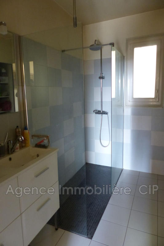 Maison contemporaine - 107 m² - 4 pièces