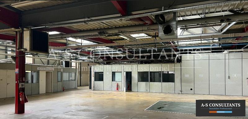 Entrepôt - 1 378 m²