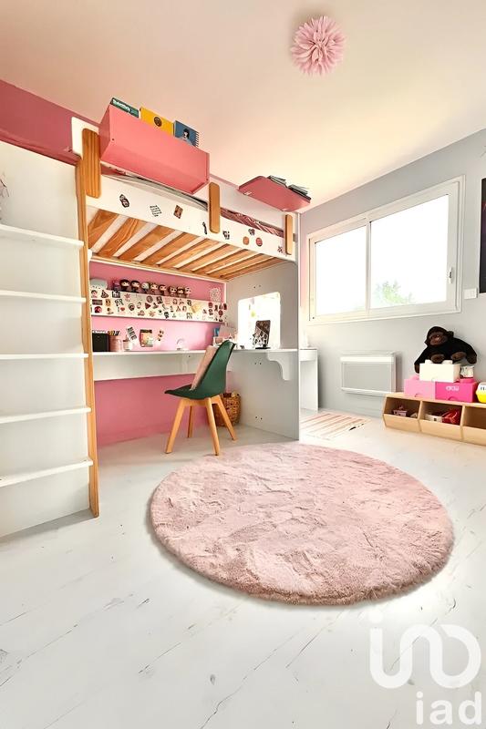 Maison - 135 m² - 5 pièces