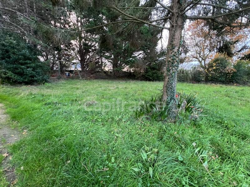 Terrain constructible - 570 m²