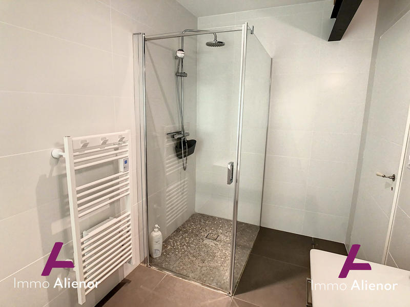 Maison contemporaine - 100 m² - 5 pièces