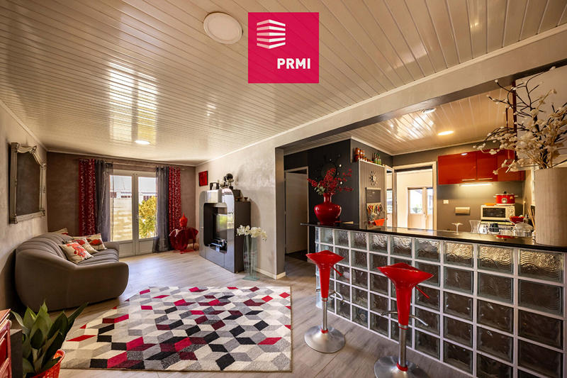 Maison - 102 m² - 6 pièces