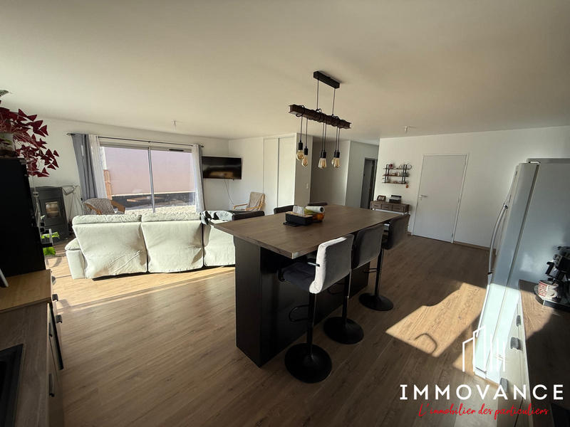 Maison - 105 m² - 4 pièces