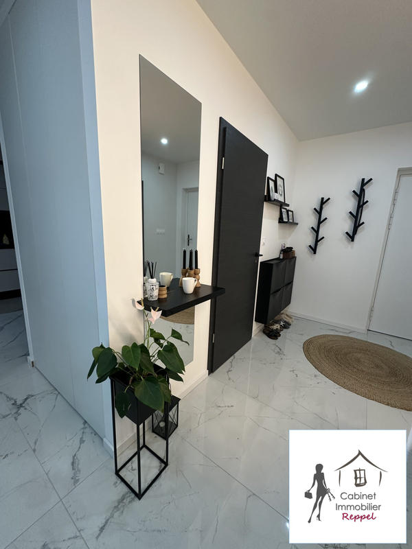 Maison - 105 m² - 4 pièces