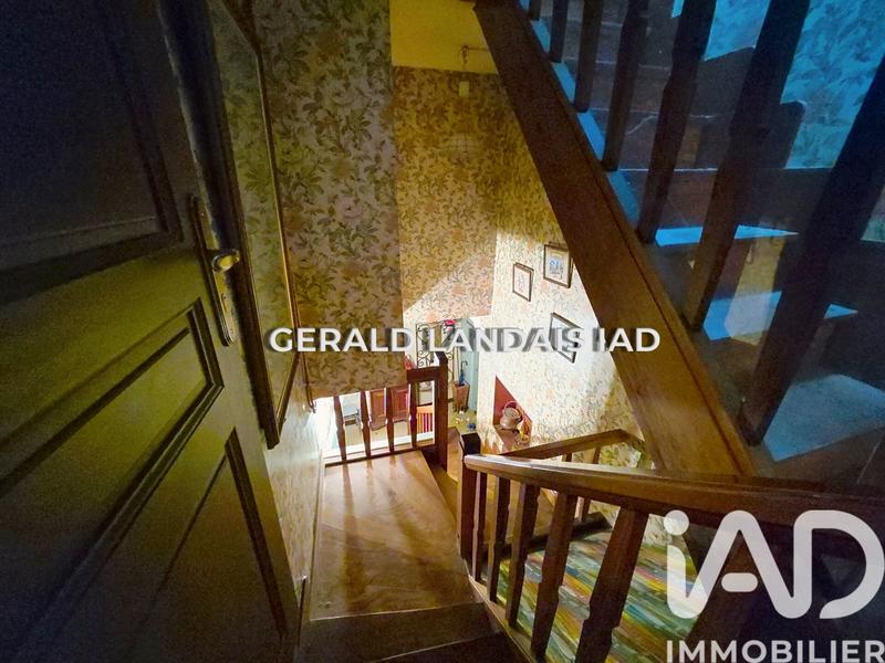 Maison - 183 m² - 7 pièces