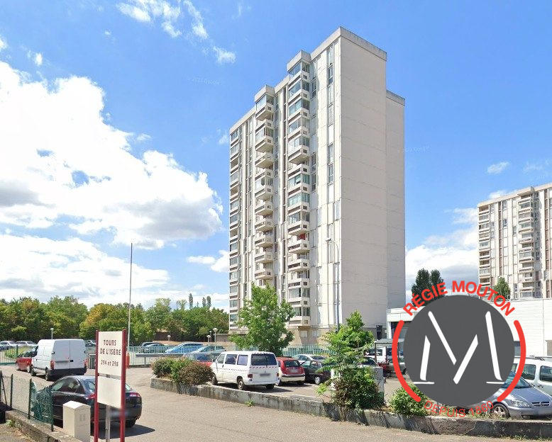 Parking / Garage - 14 m²